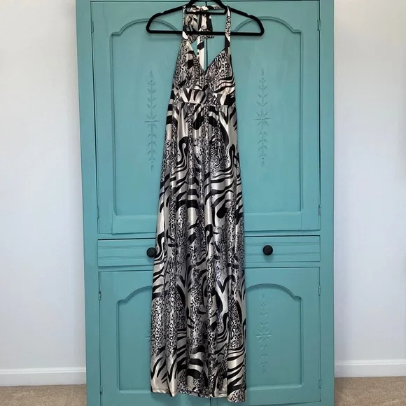 Alyn Paige | Dresses | Alyn Paige New York Maxi Halter Dress Medium  Blackcream Print | Poshmark